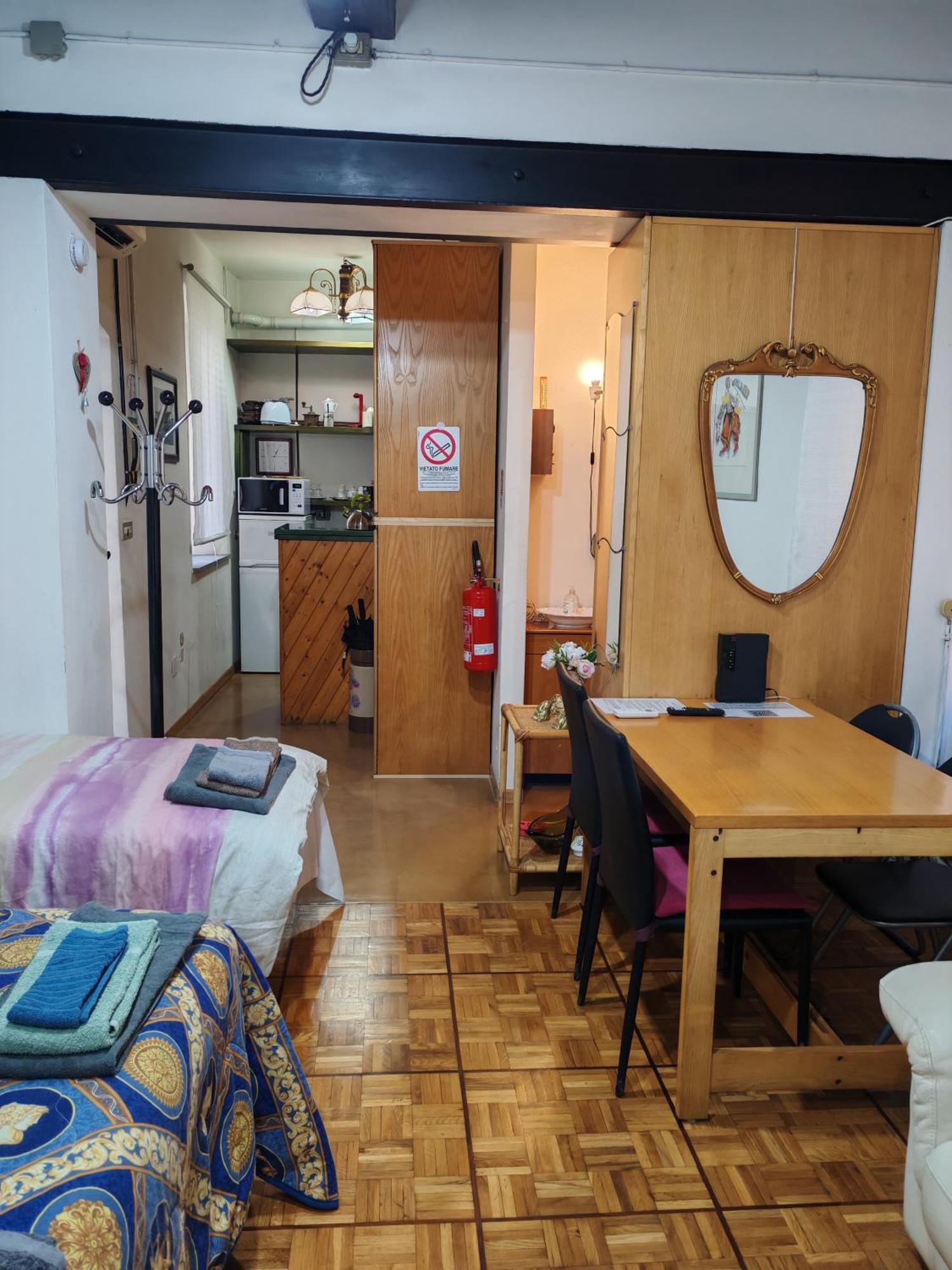 Studio Borgo Colonne Πάρμα Εξωτερικό φωτογραφία